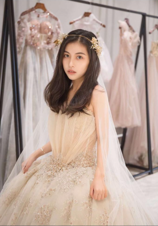 👰选对婚纱，155新娘穿出165既视感