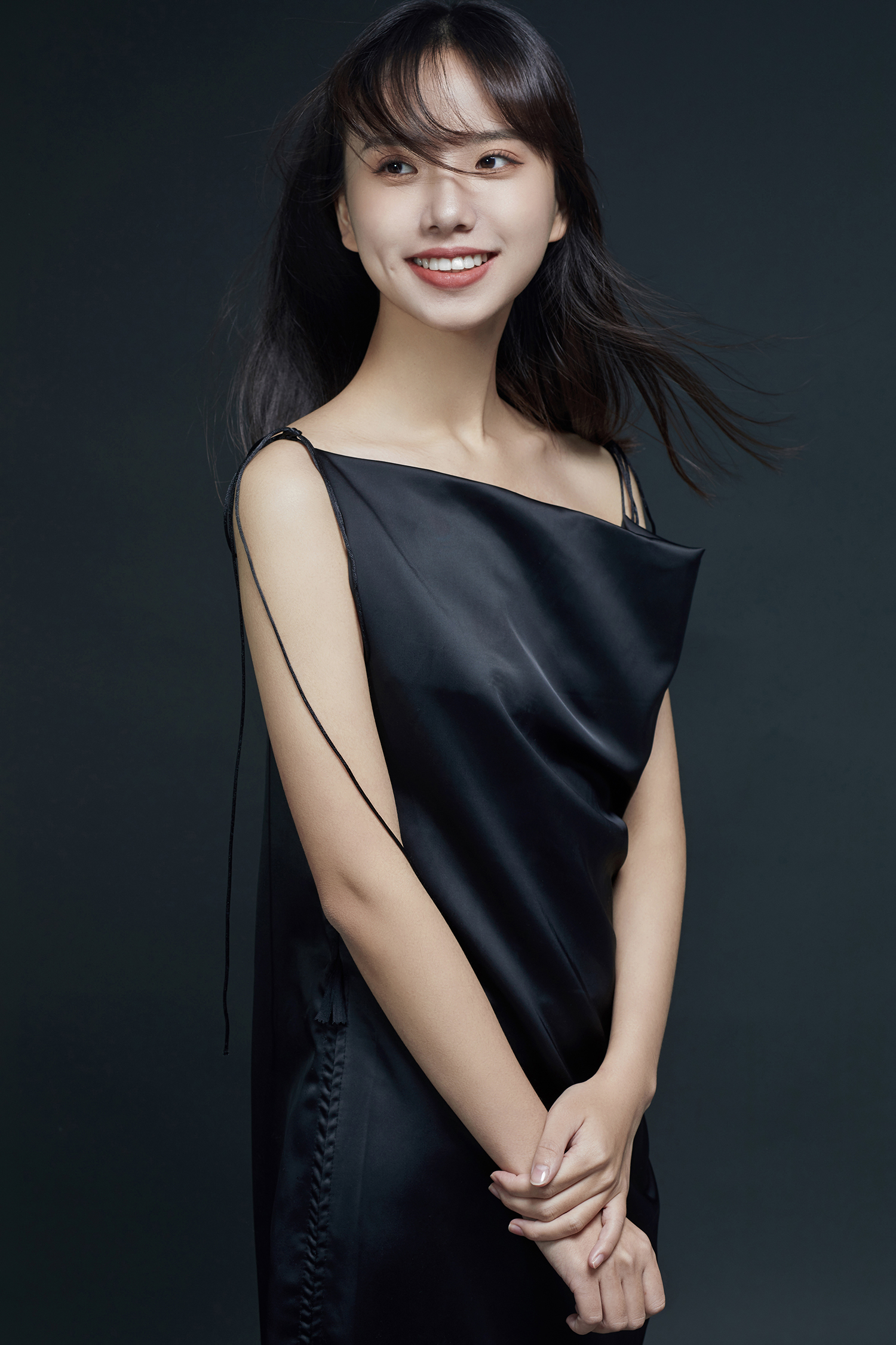 情緒美學(xué)內(nèi)景+八服八造+不滿意無條件重拍