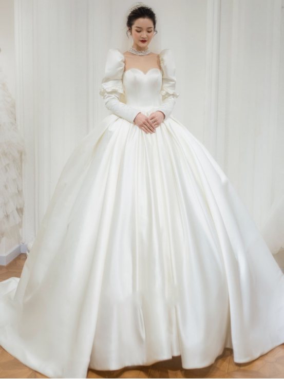 👏👏婚纱选对，👰👰年轻十岁！