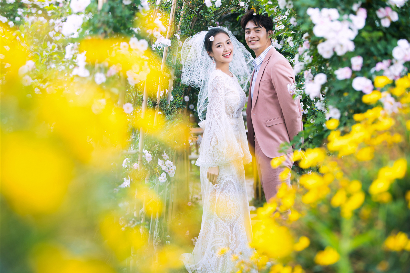 【人气套餐】网络超值性价比婚纱照套餐