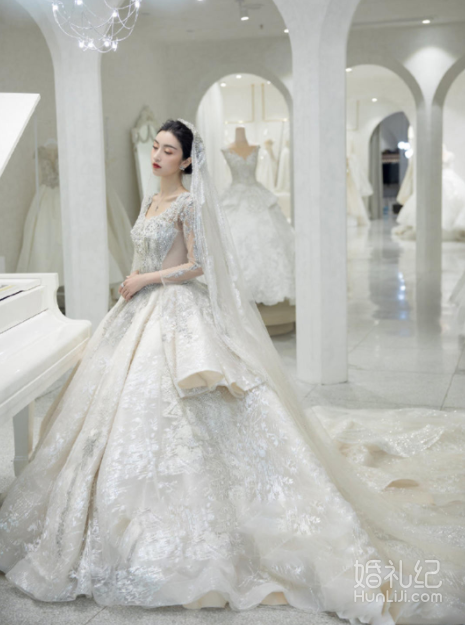 梦幻闪闪婚纱，快帮我选选👰重庆婚纱
