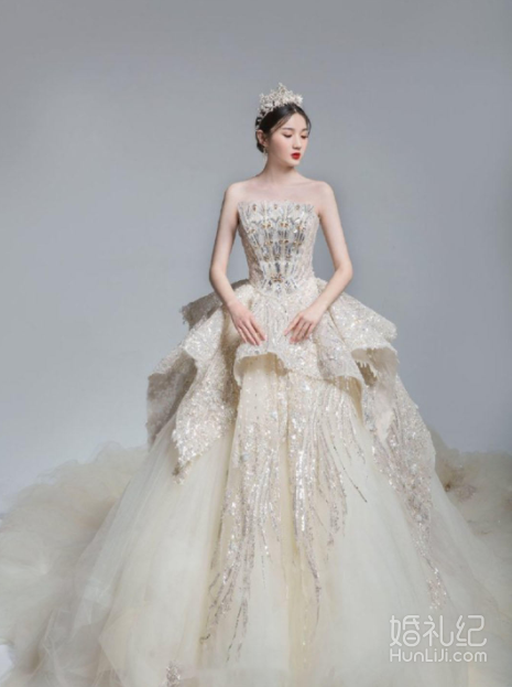 梦幻闪闪婚纱，快帮我选选👰重庆婚纱