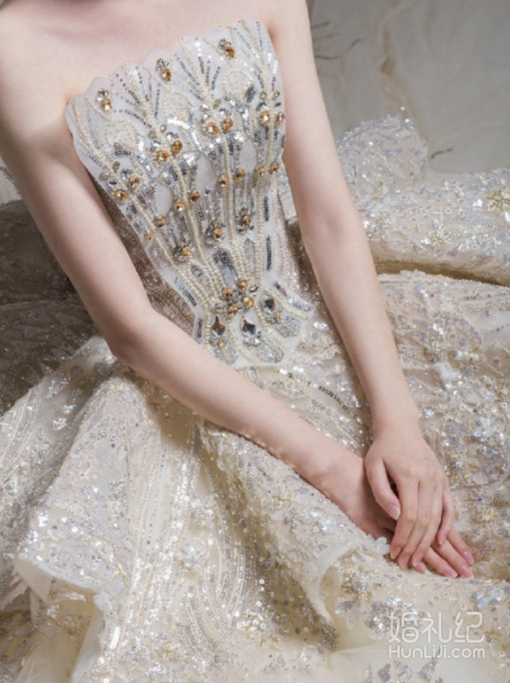 梦幻闪闪婚纱，快帮我选选👰重庆婚纱