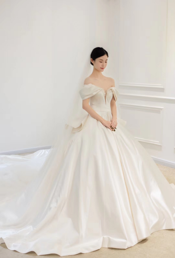 💋3999三件的婚纱到底值不值？