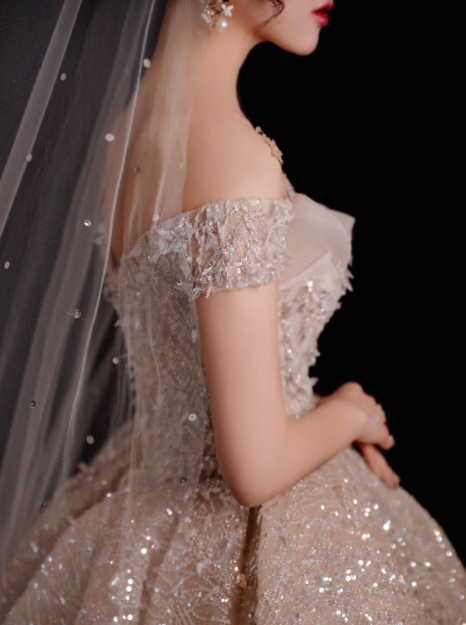 不到2k搞定我的婚纱👰，武汉姐妹盘它！