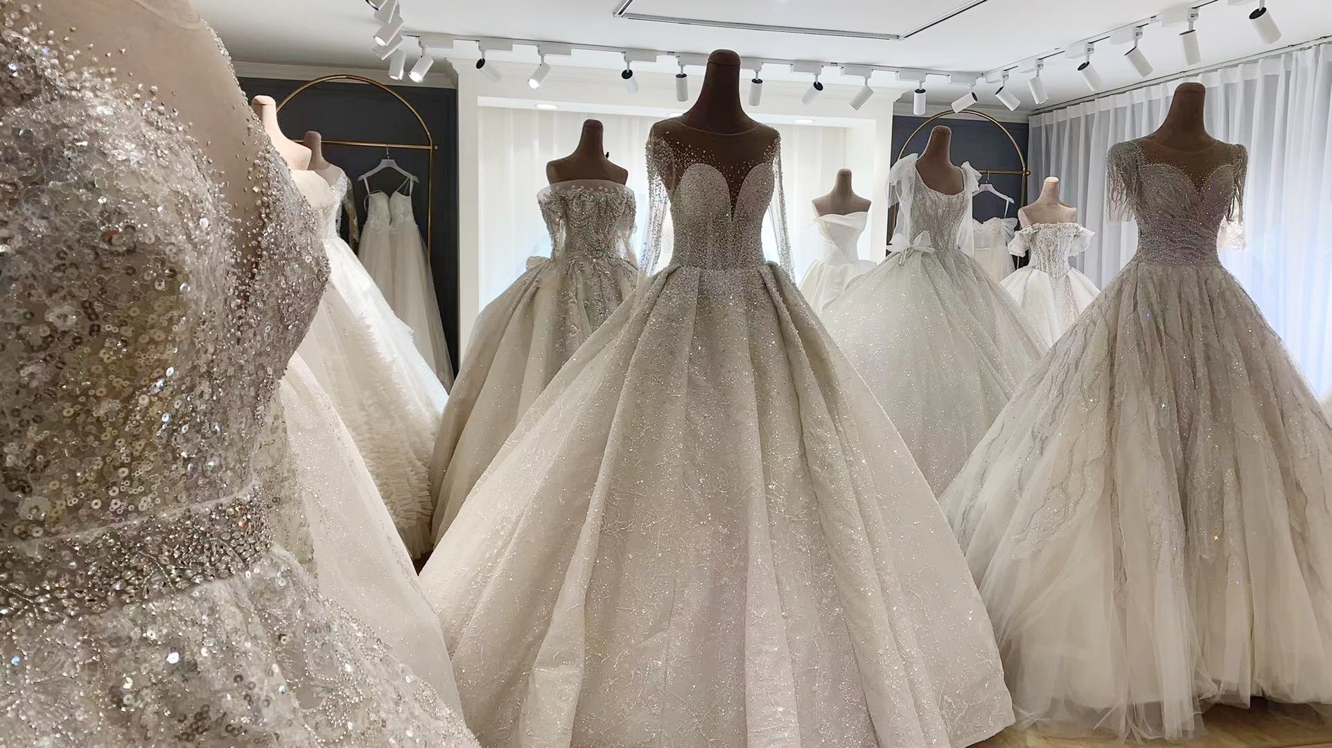 阜阳韩妆嫁衣婚纱礼服馆