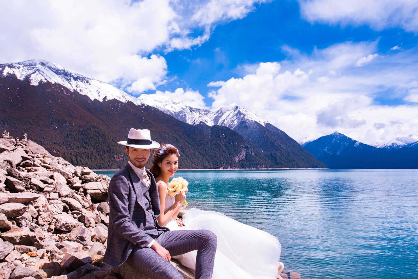 限时特价 | 圣象天门俩天旅拍婚纱照