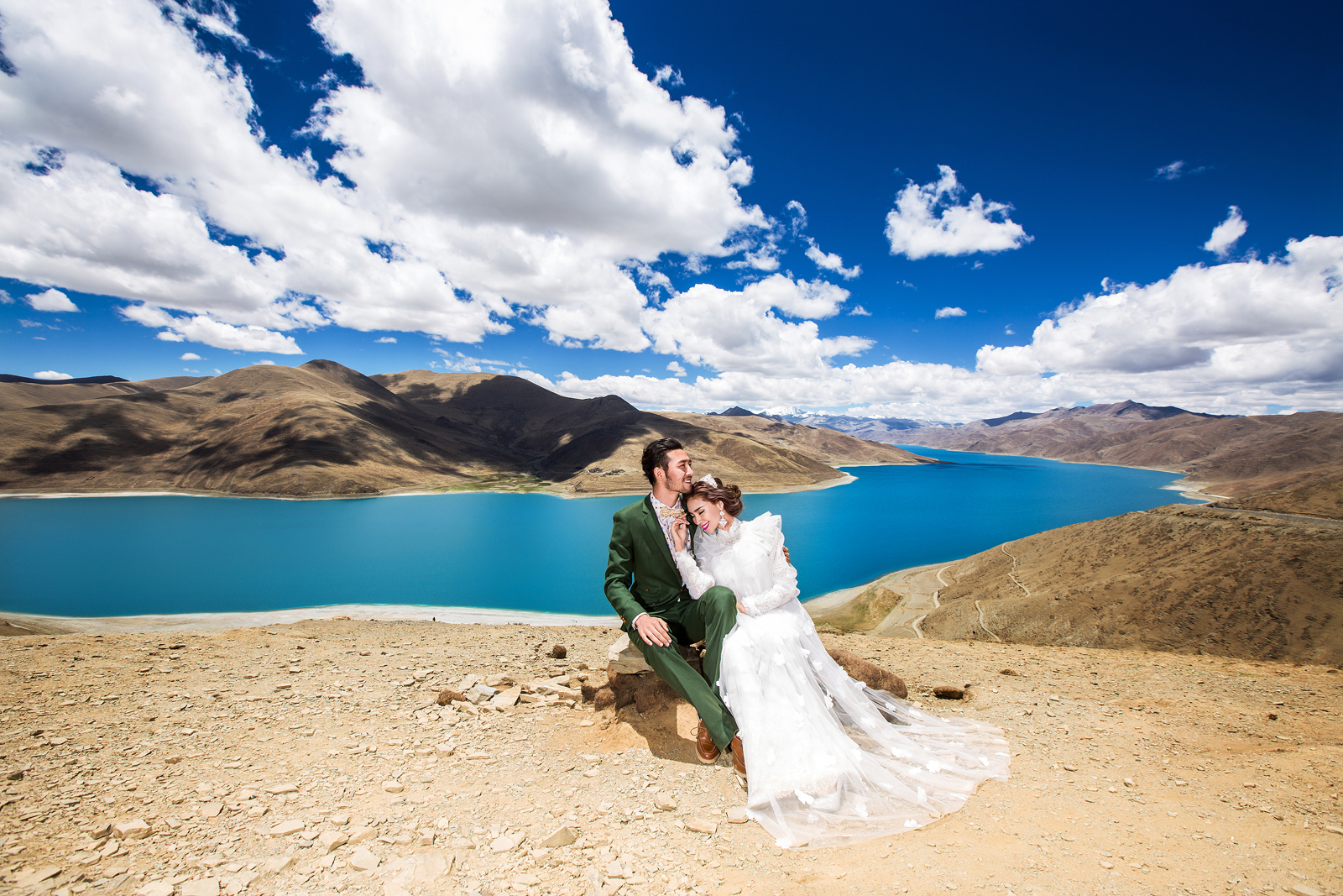 限时特价 | 洋湖+纳木错俩天旅拍婚纱照
