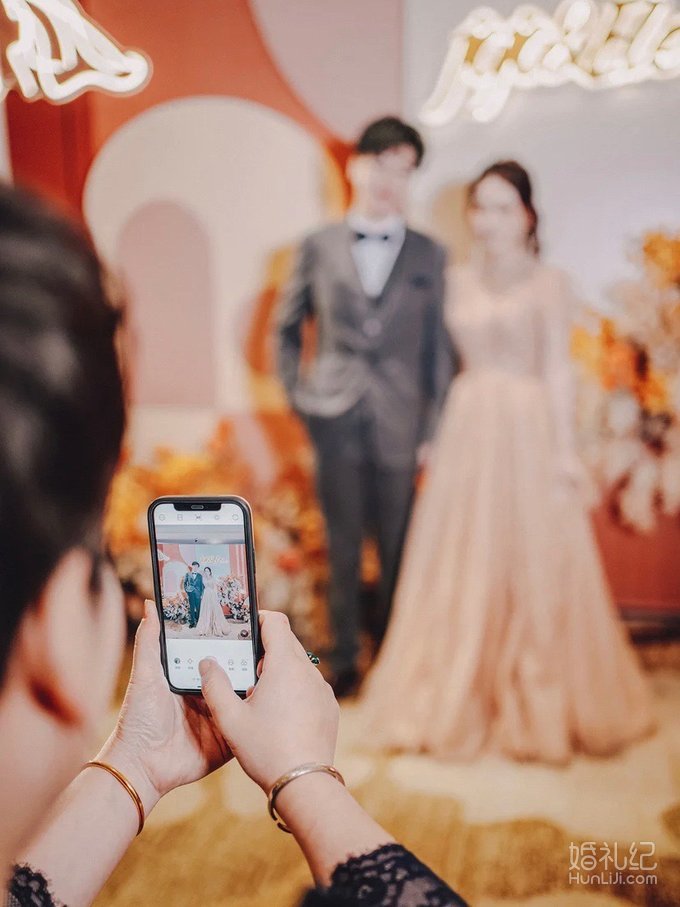 👰 仪式感满满的订婚仪式，订婚你们收到彩礼了吗？