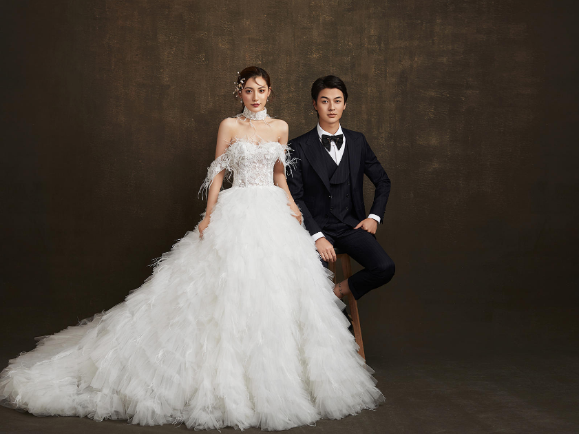 床头挂婚纱照的忌讳有哪些