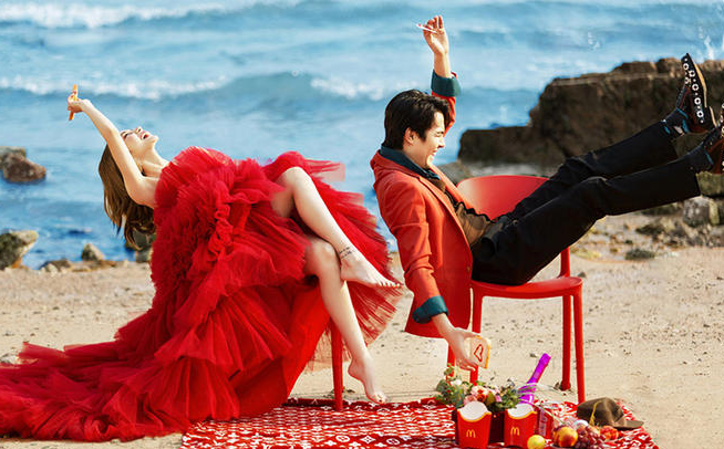 青岛拍婚纱照大概多少钱合适