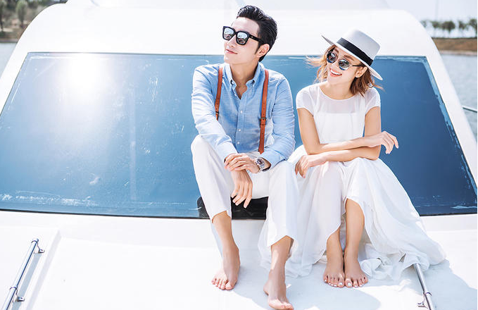 青岛拍婚纱照大概多少钱合适