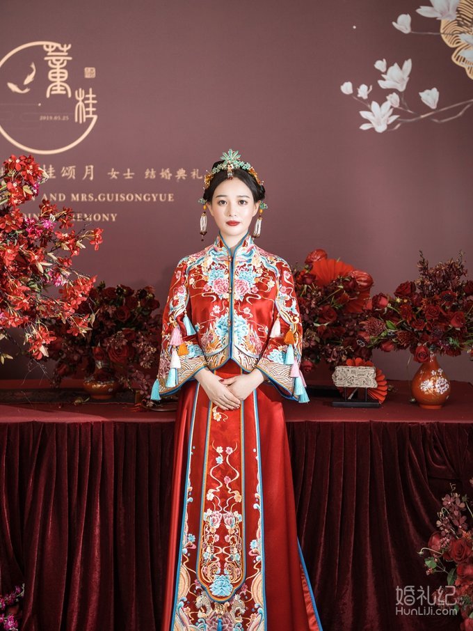 💖我宣布西式过时了，中式婚纱才是最美的！