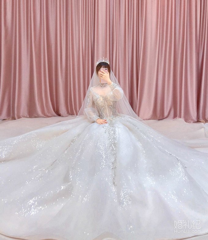 成都新娘试纱｜欧式婚礼怎么选婚纱呀？
