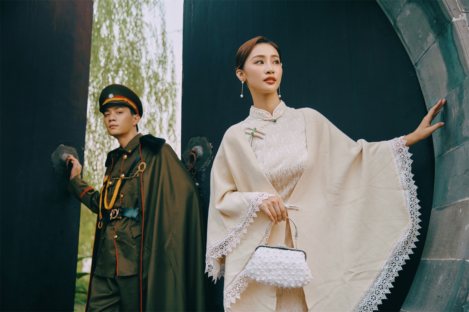周口巴藜春天婚紗攝影【新軍閥】經(jīng)典民國(guó)風(fēng)婚紗照