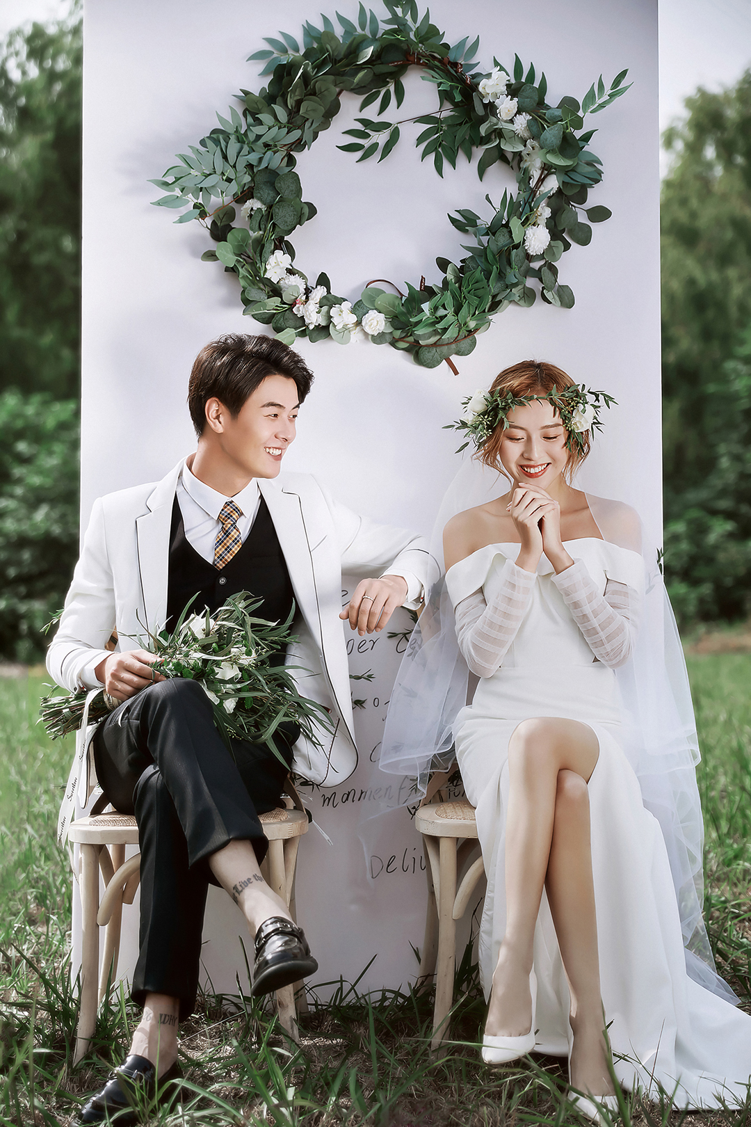 周口巴藜春天【网红打卡】时尚简约小清新婚纱摄影