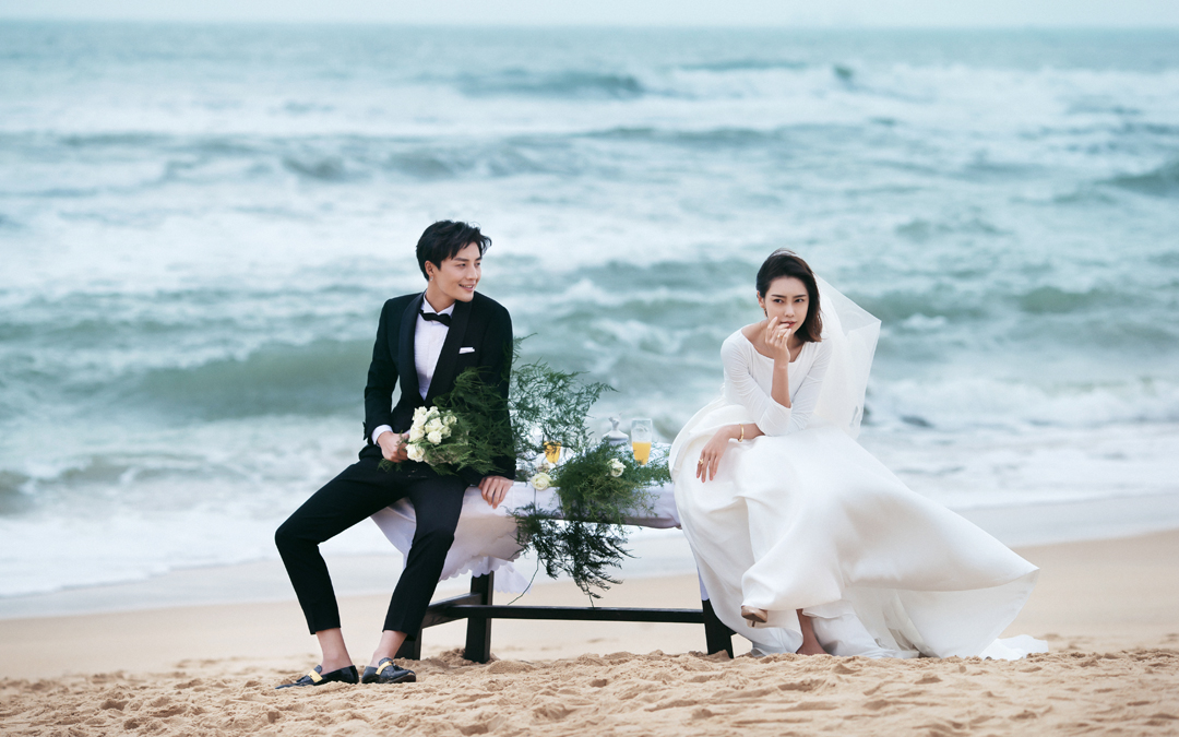 旅拍婚纱照 海景热门婚纱摄影 