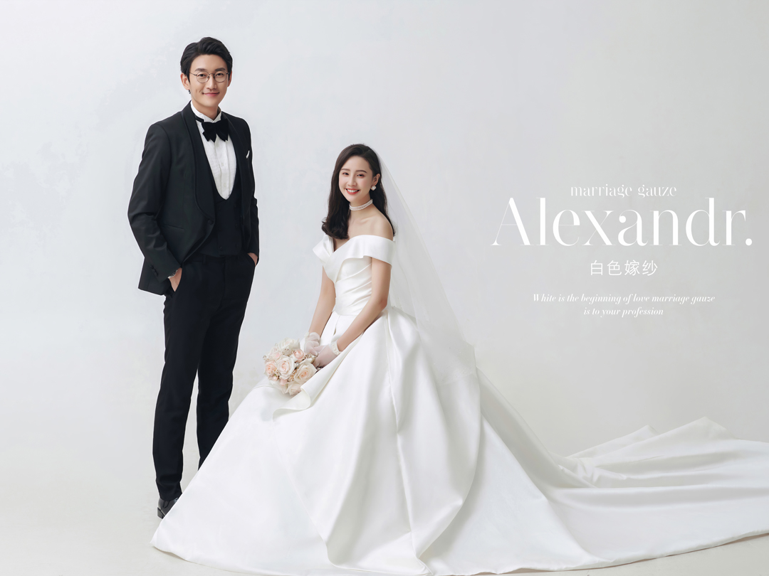蒙娜丽莎婚纱摄影特惠套系