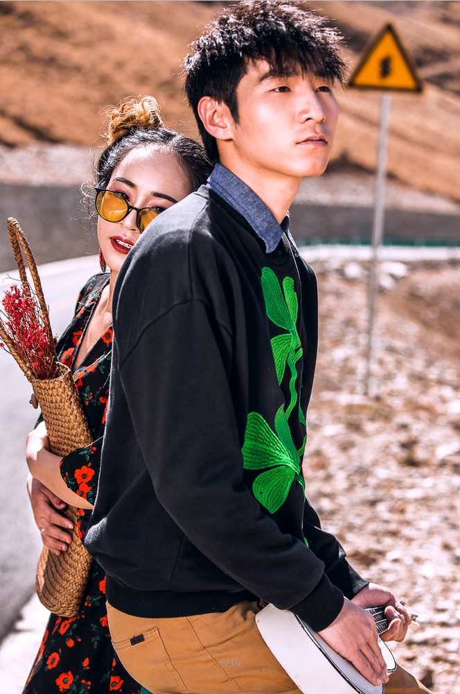 私人定制羊湖婚纱服务三对一