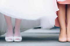 秀禾服婚纱可以穿一双婚鞋吗