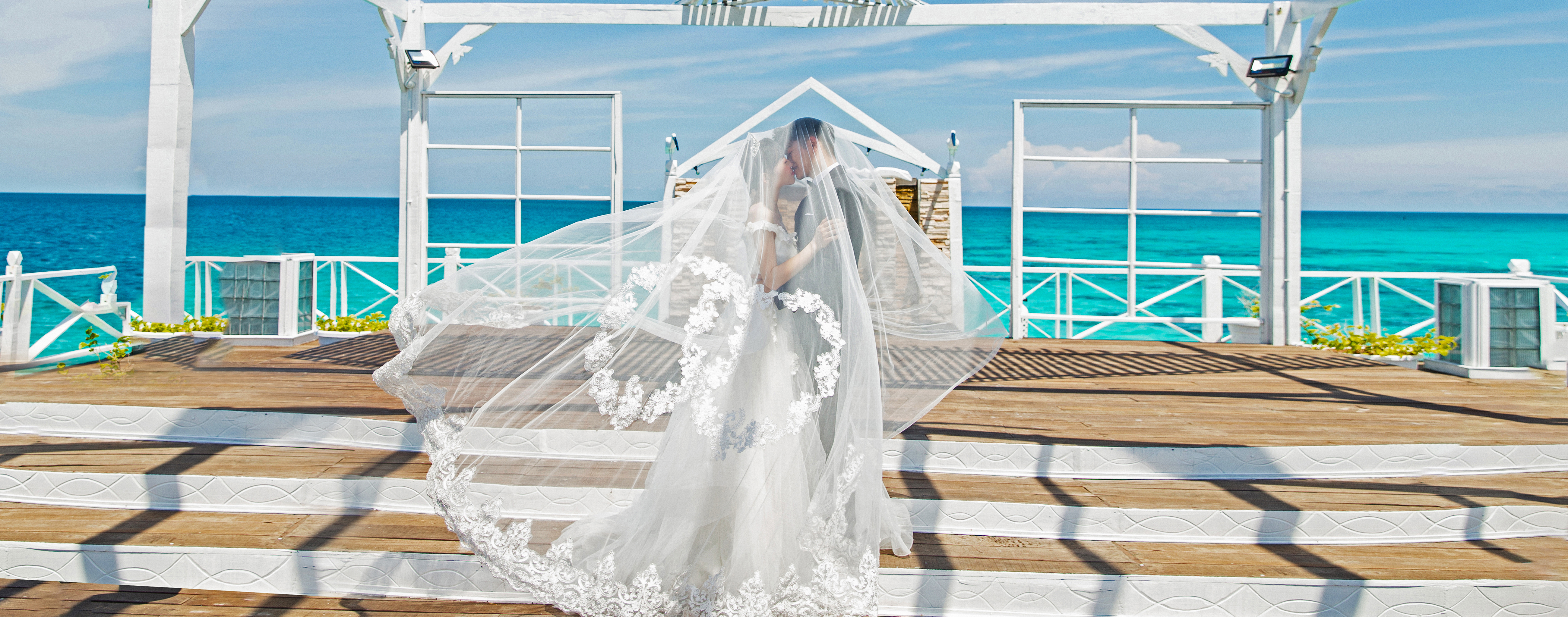 【限時福利】拍婚照送寫真|云南旅拍×高定妝面造型