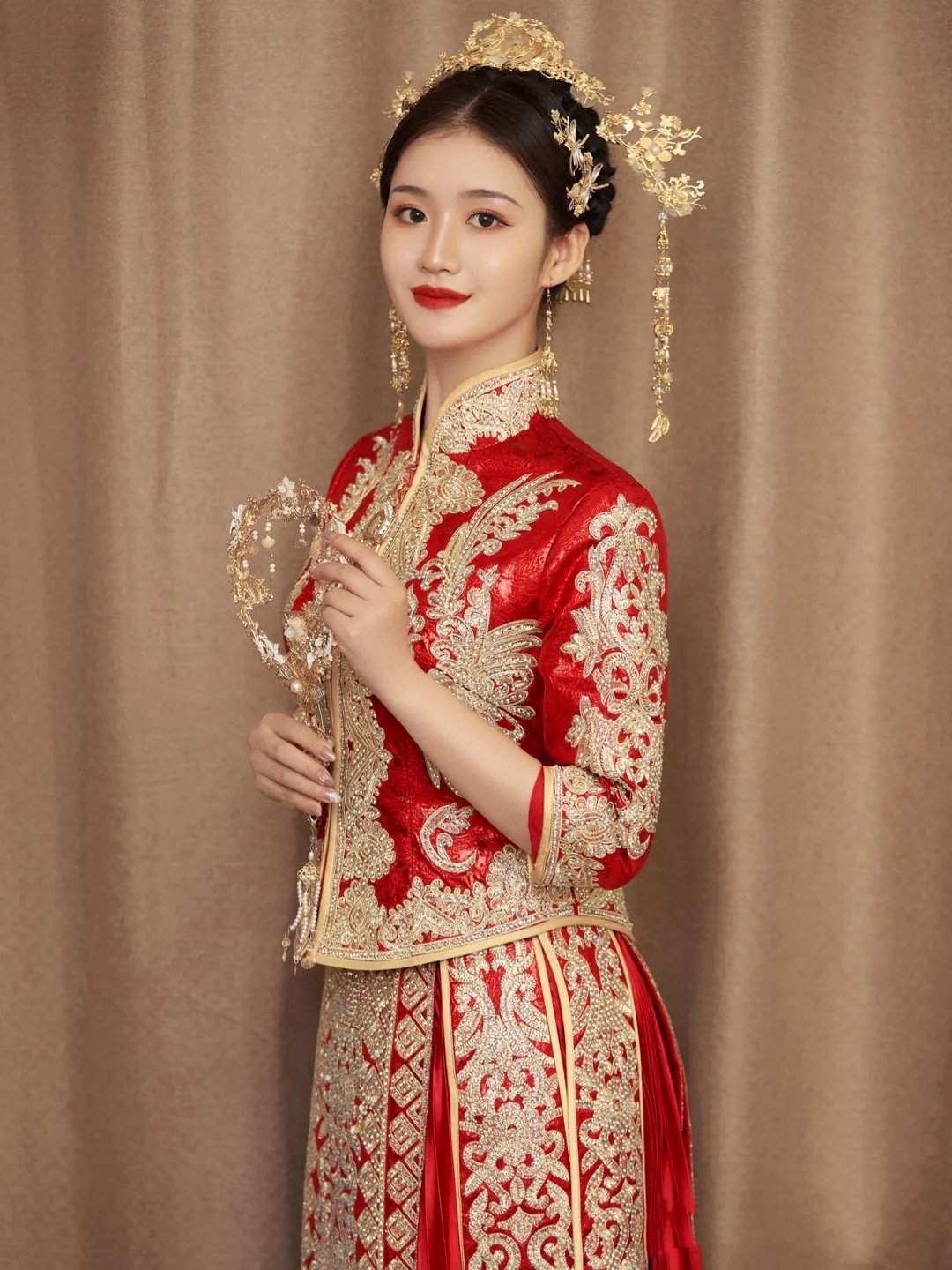 全新 《琉月》礼服上线  