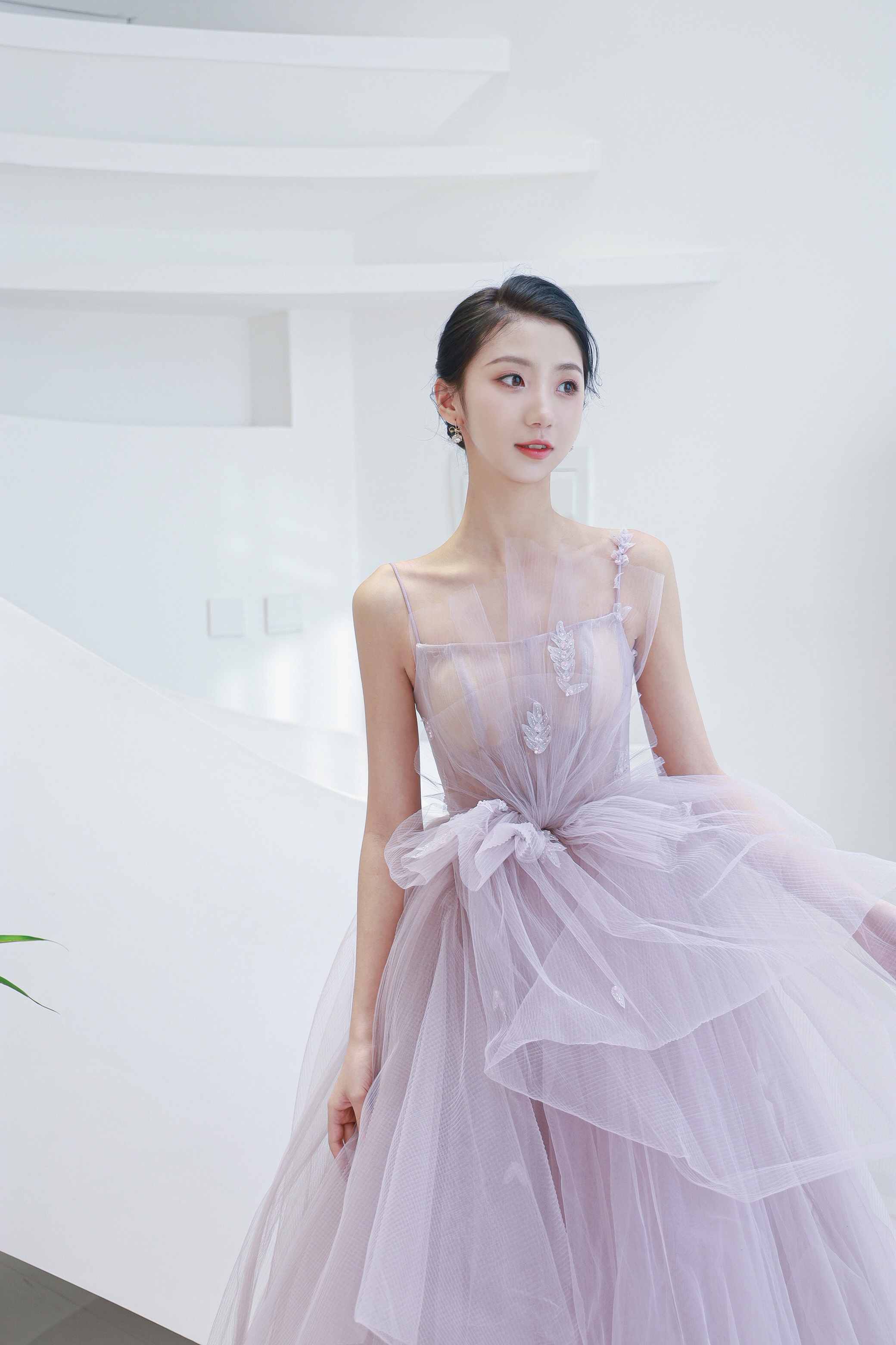 露恩婚纱 超值惊喜新娘三件套