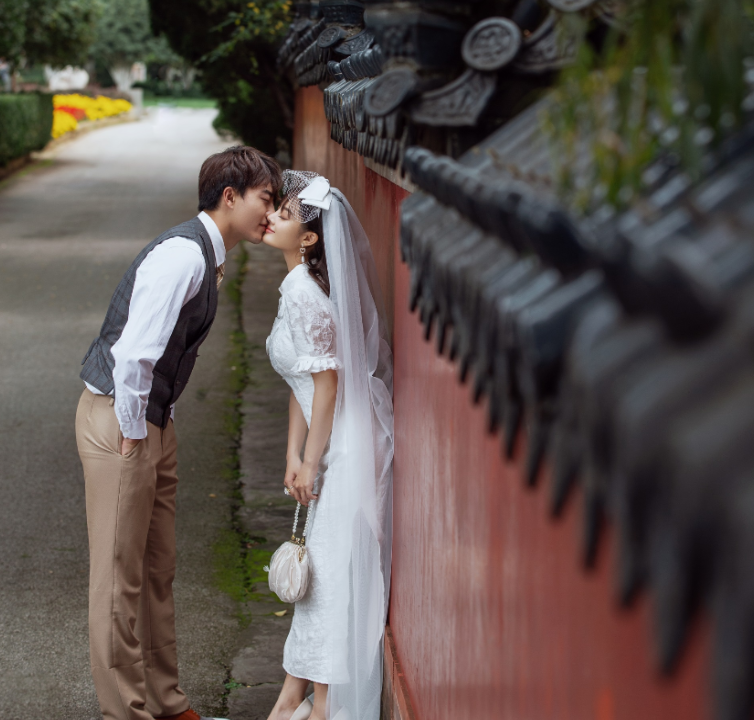 【苏州婚纱照】草坪森系+玩转苏州+专车出行