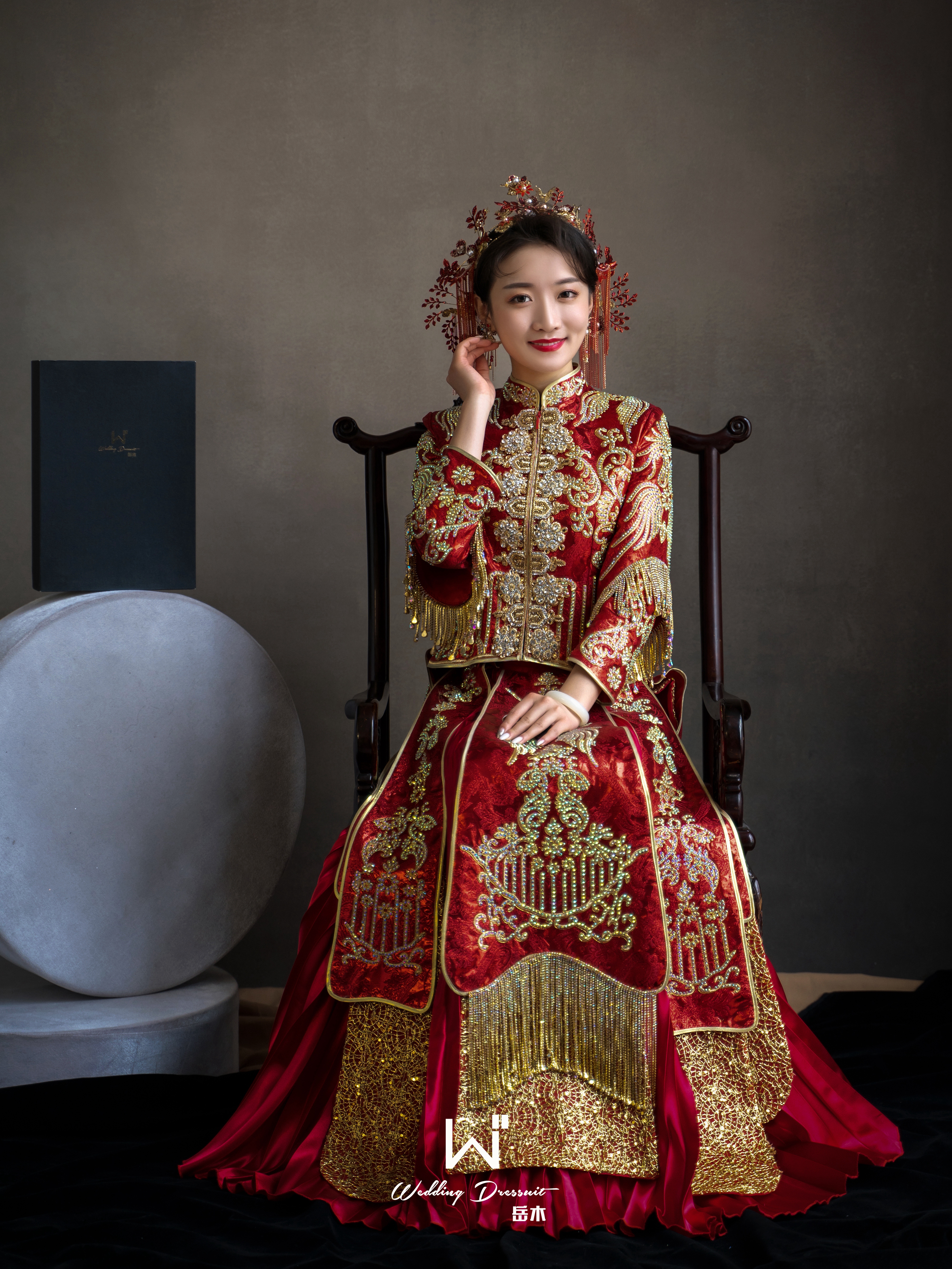 【岳木婚纱】婚纱超值租赁