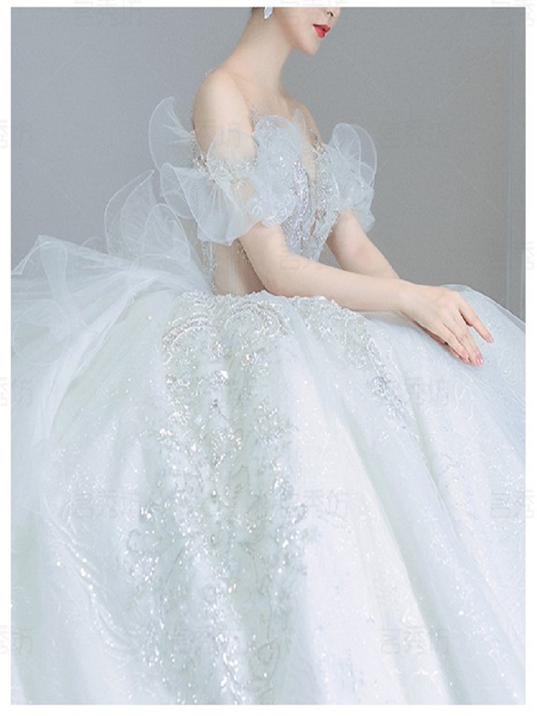 【苏瑾婚纱礼服】新娘高定13套服装~二对一跟妆