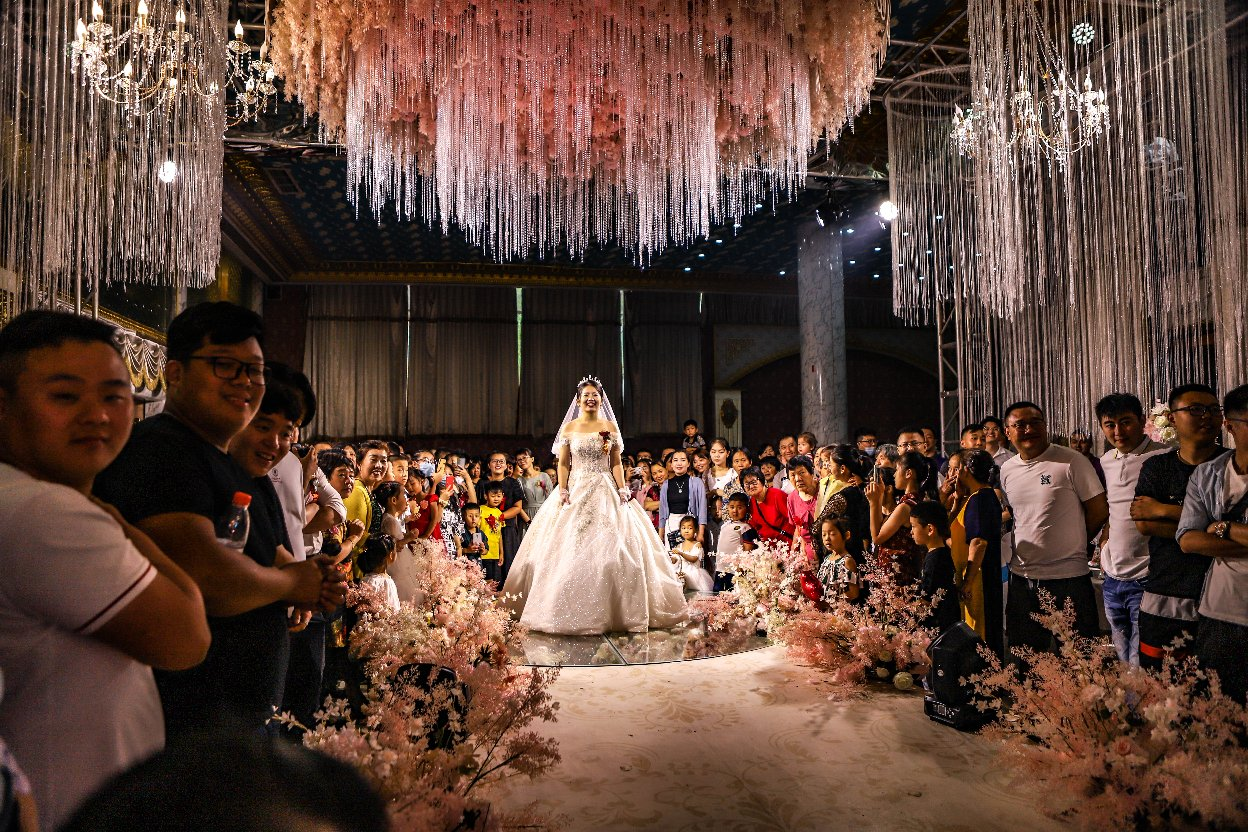 济南新娘日记｜贫民窟女孩的9w婚礼👰