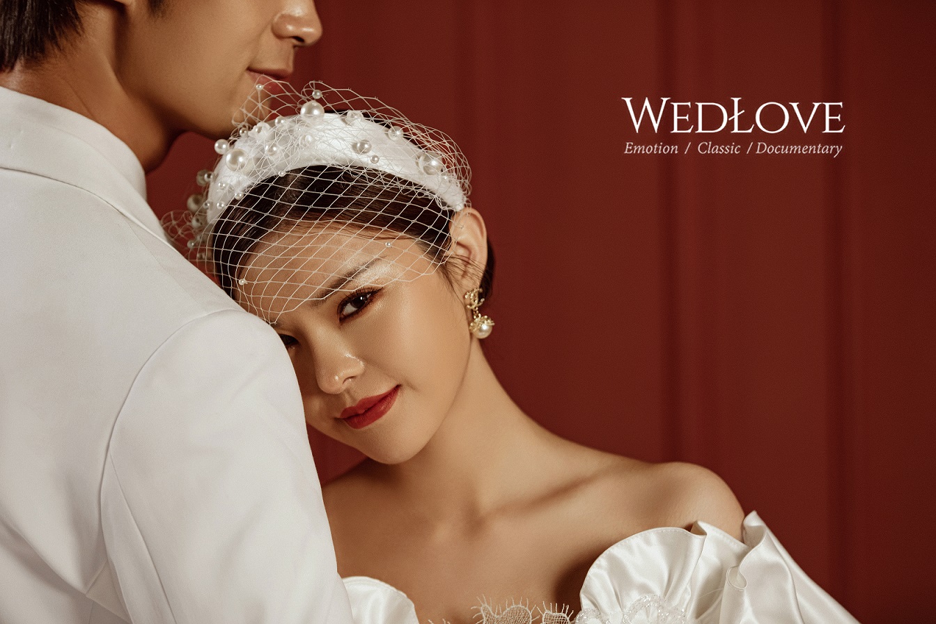 《苏瑾婚纱摄影》底片全送免租新娘婚礼当天3套衣服