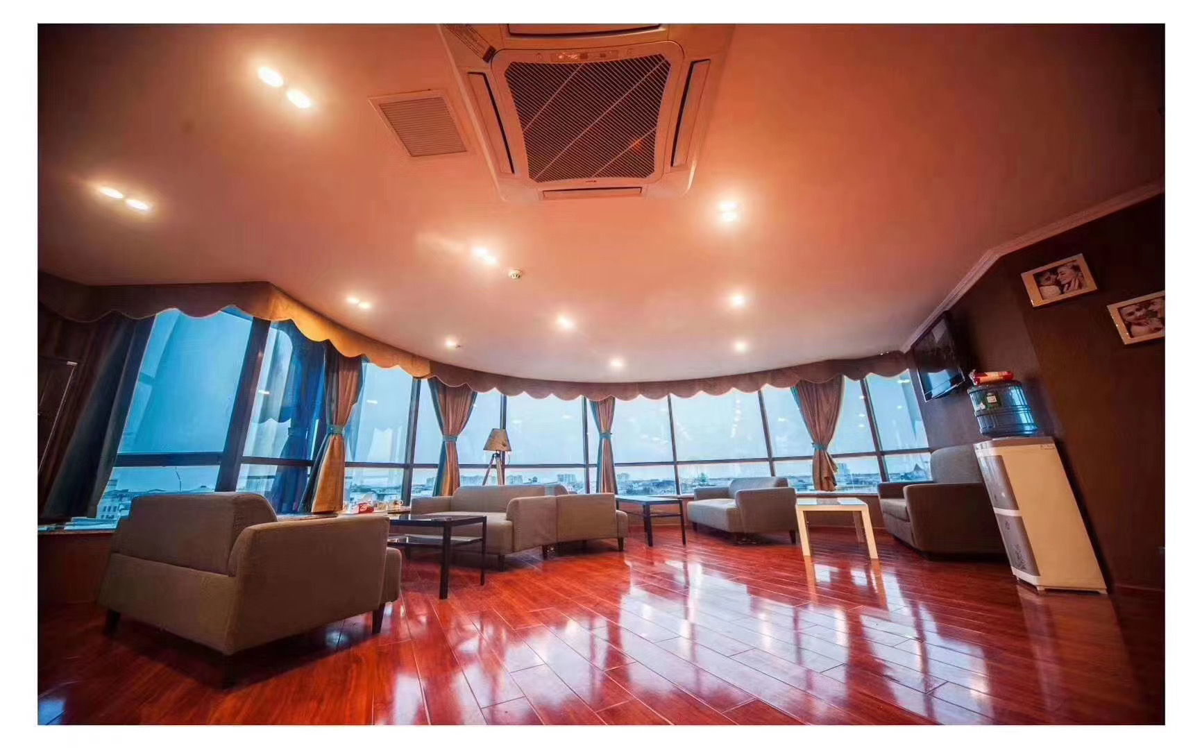 叁匠婚礼定制(双流总店)