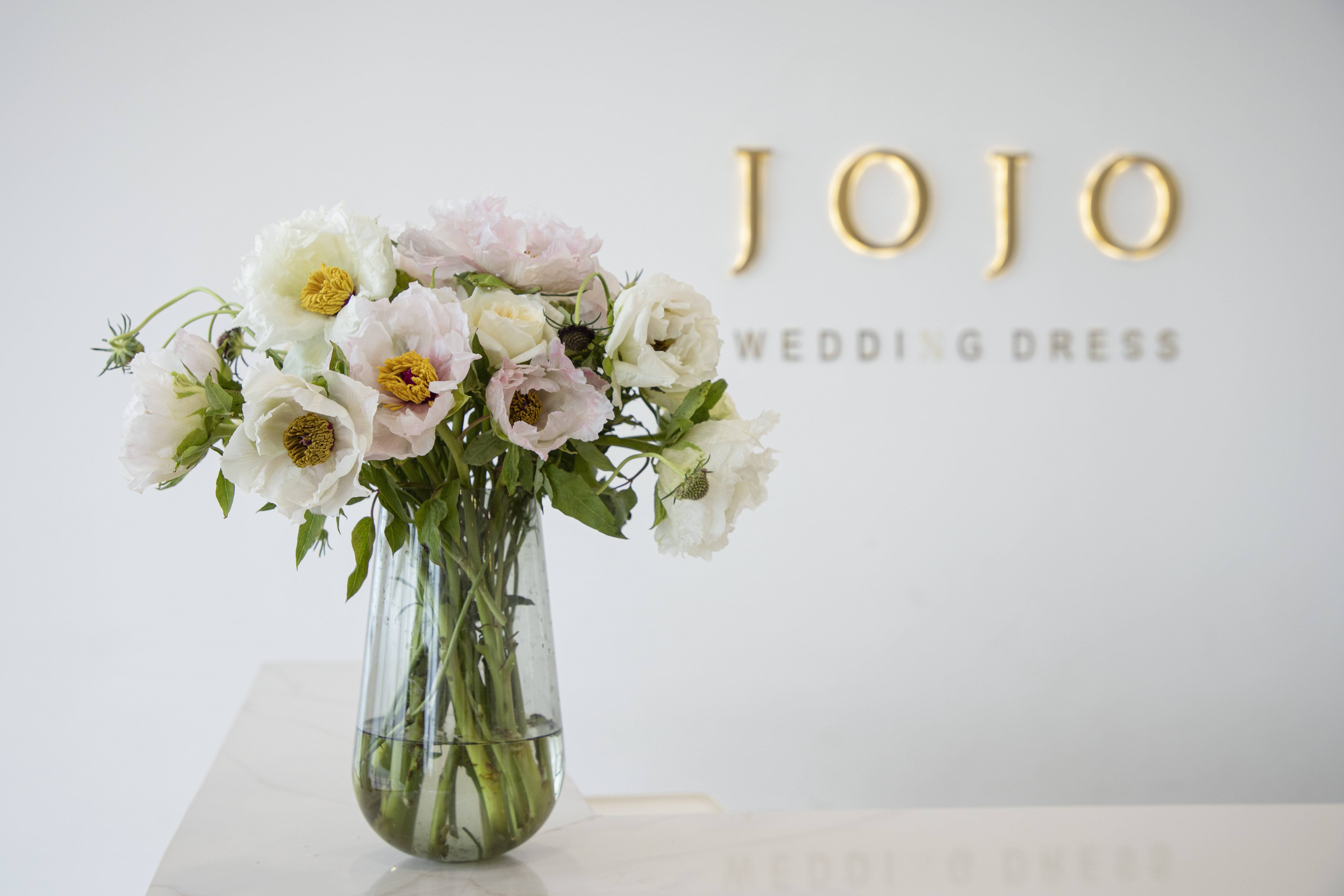 JOJO婚纱礼服