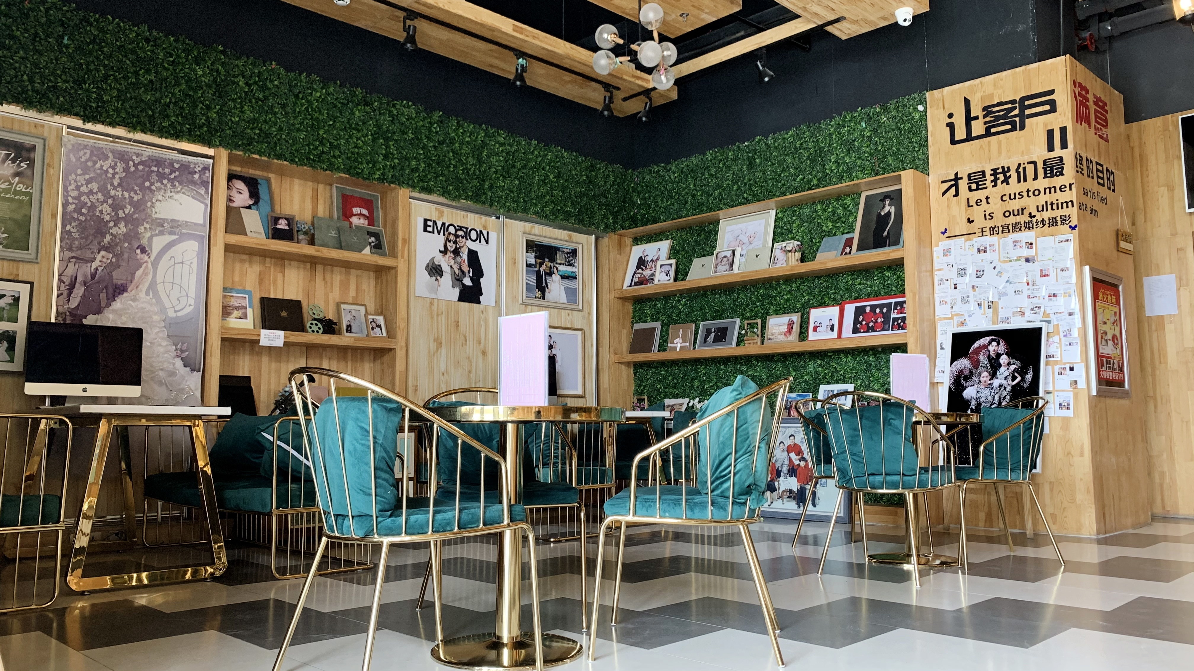 王的宫殿婚纱摄影（新疆旅拍店）