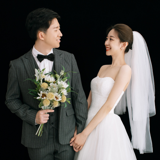 婚纱照特惠套系2699元