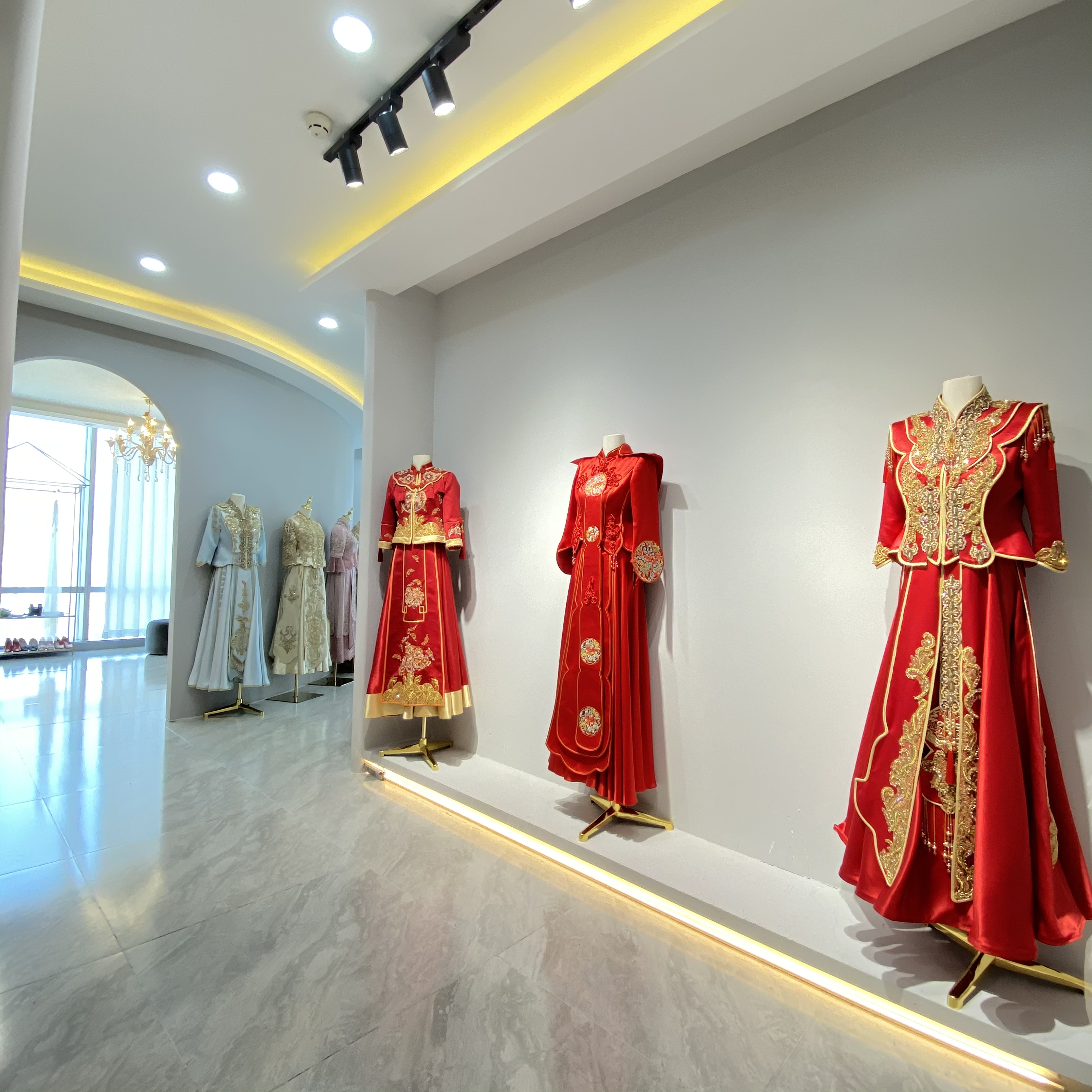 Sugar绣阁婚纱礼服店