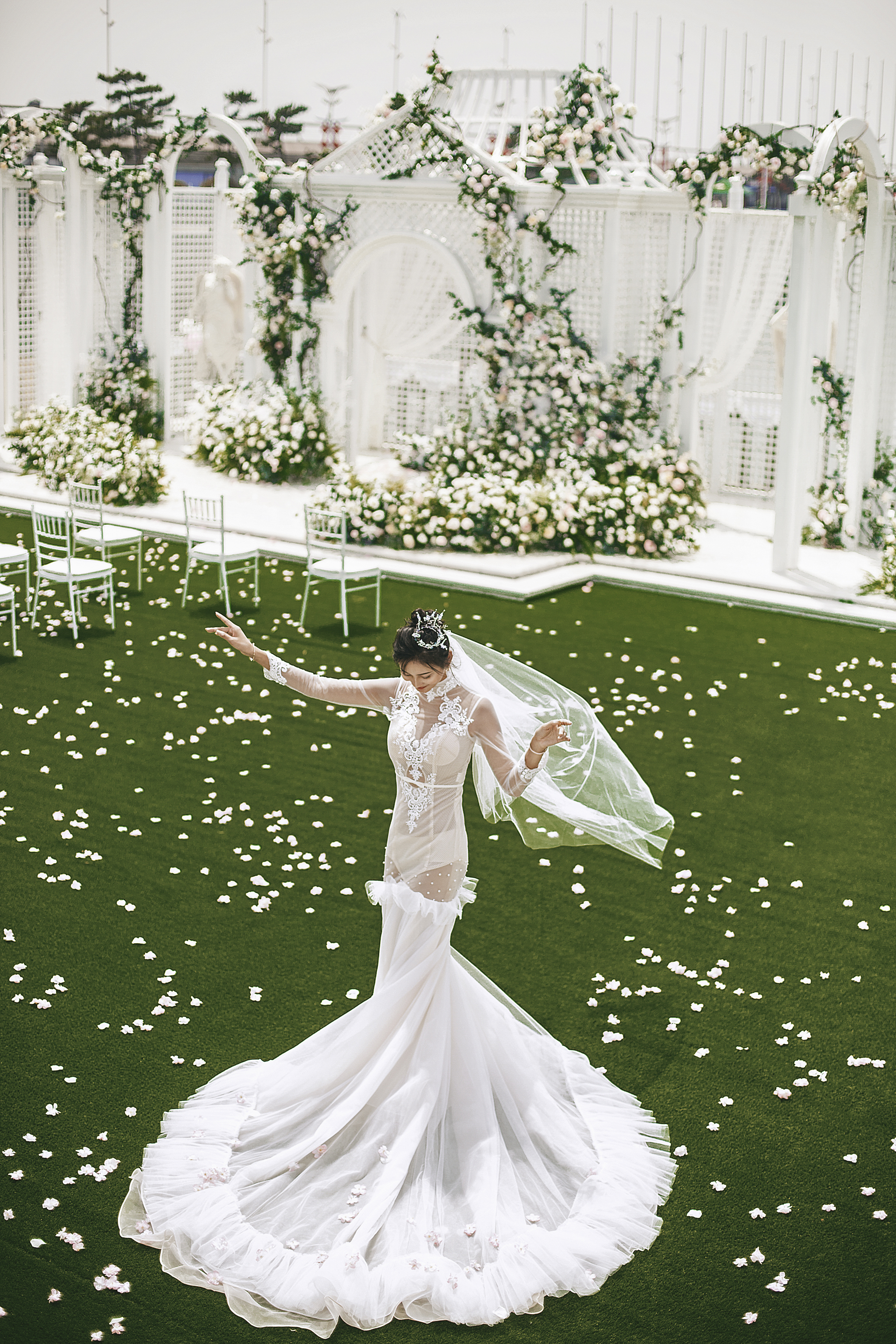 《婚礼现场-森系婚纱照》-森系婚纱照