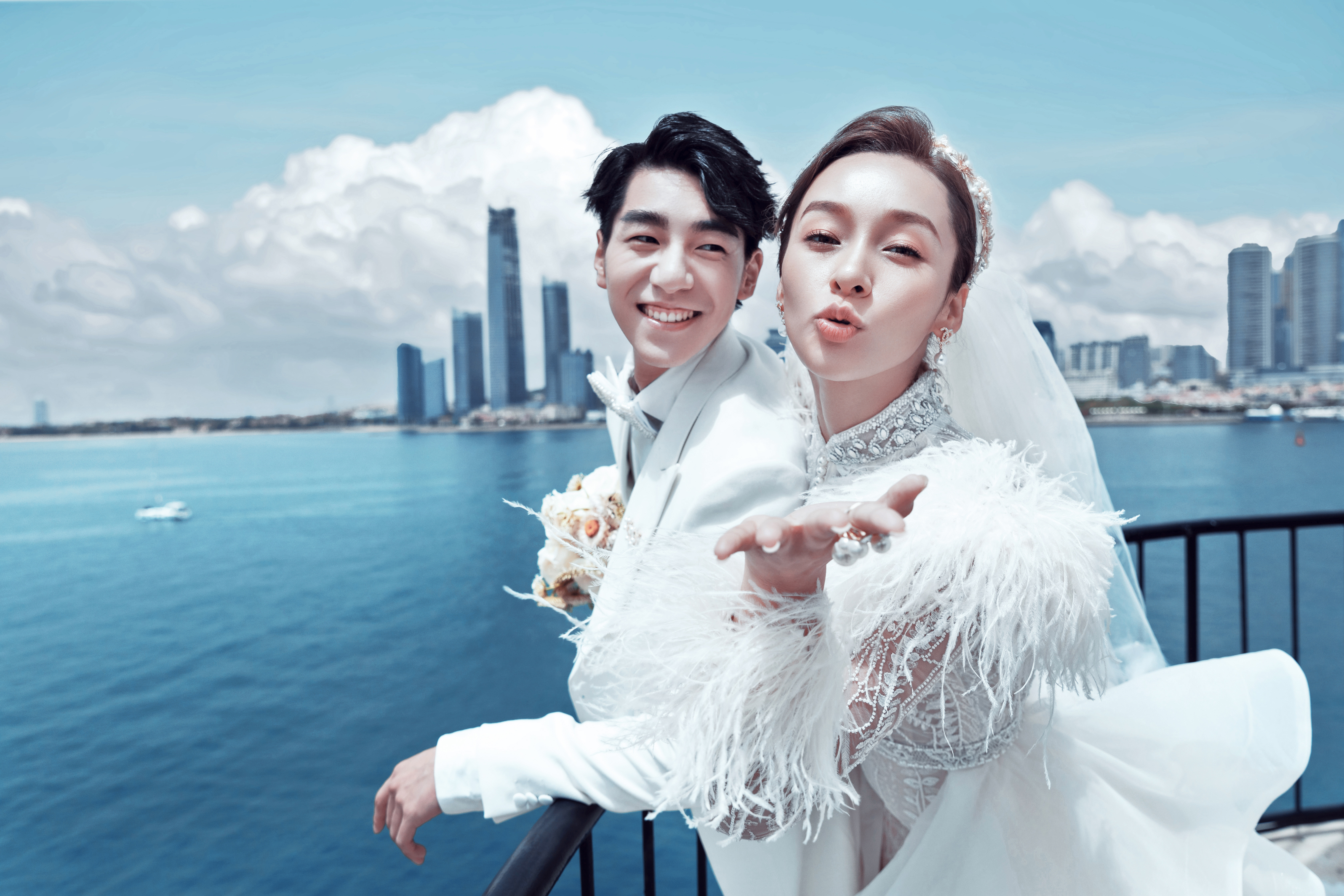 《情人坝 灯塔-三》-高级单婚纱摄影