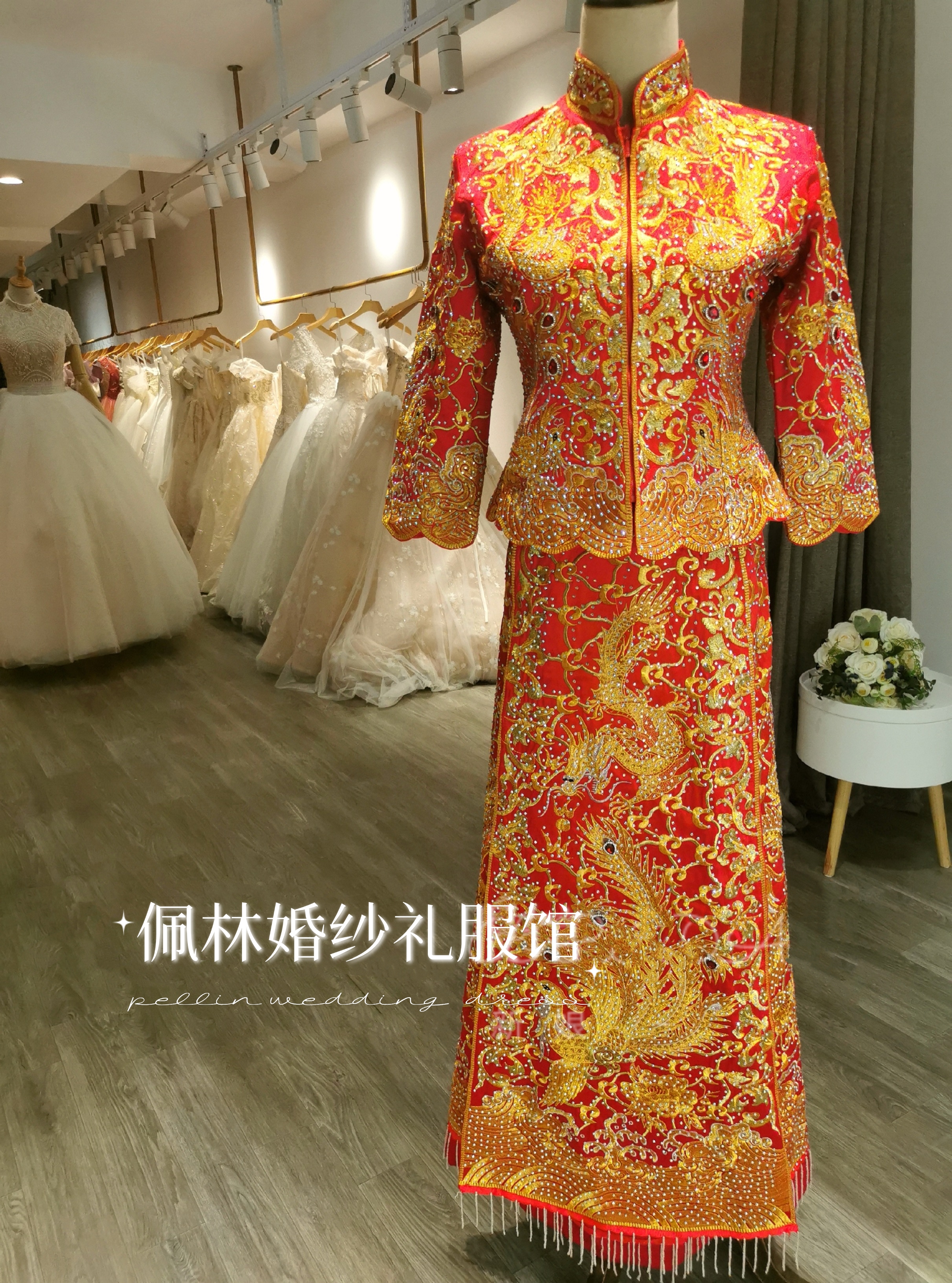 佩林婚纱礼服馆