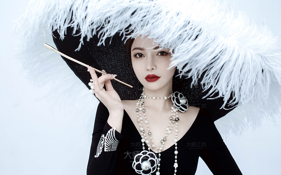 【王子宫殿】 镜    