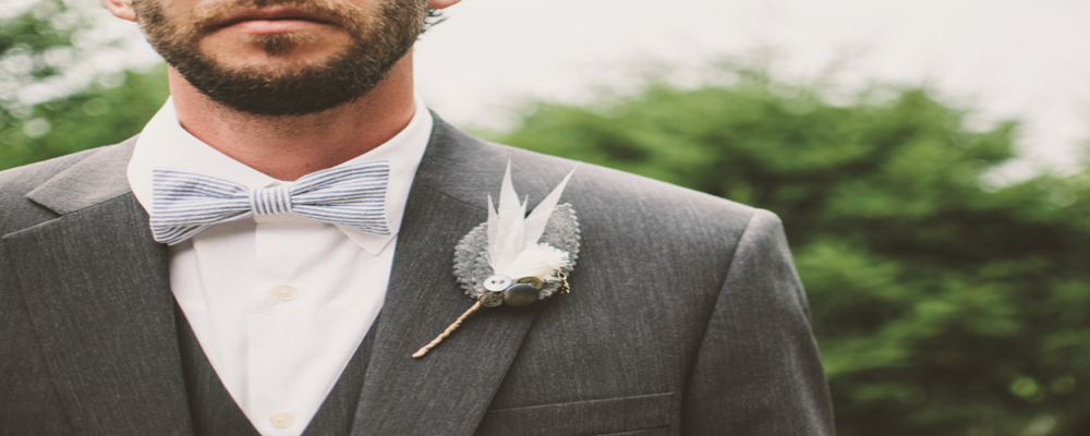 伴郎服是新郎买还是自己买