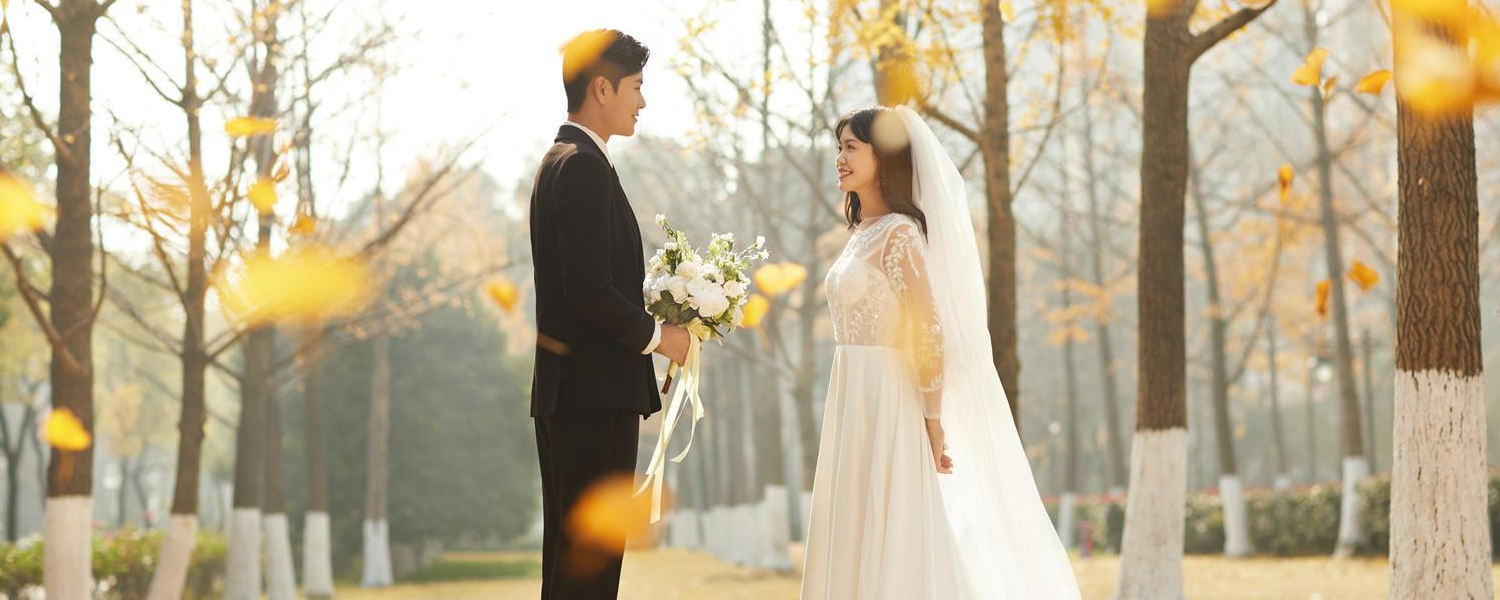 自己结婚怎么发朋友圈