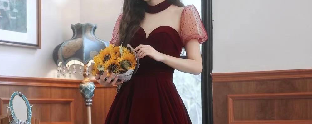 结婚当天脱了敬酒服穿啥衣服