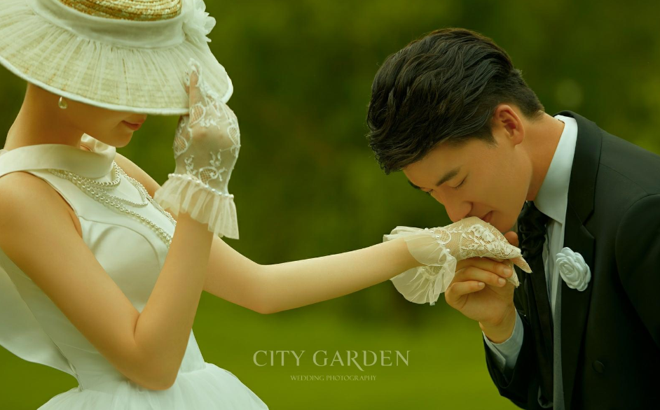 图片来源：城市花园婚纱摄影