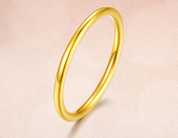 图源：六桂福珠宝 光面素圈三生三世黄金戒指
