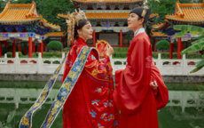 中式婚礼的三种服装