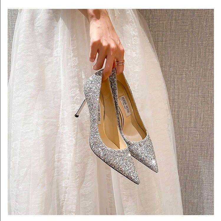 新款新娘伴娘婚纱尖头单鞋高跟细跟亮片婚鞋