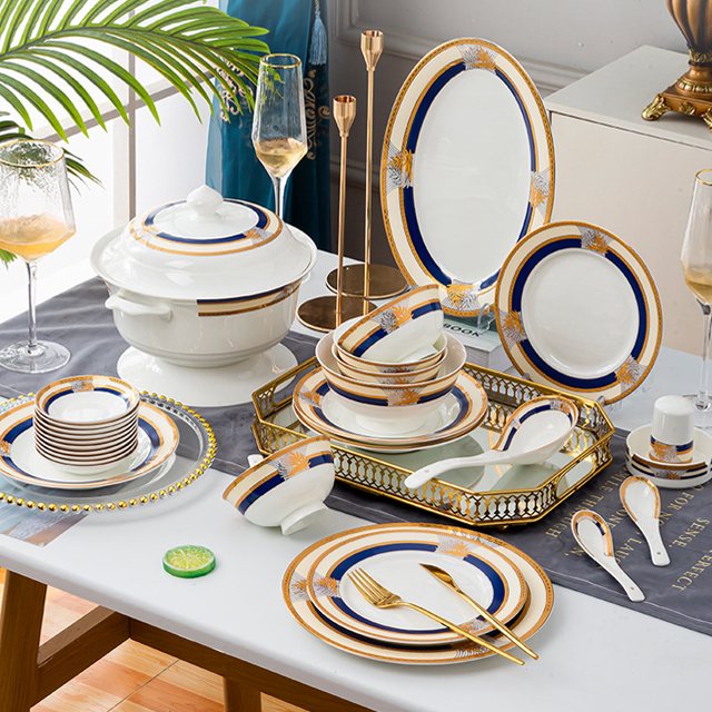 歐式輕奢陶瓷餐具套裝藍色探戈骨瓷盤子碗碟套裝