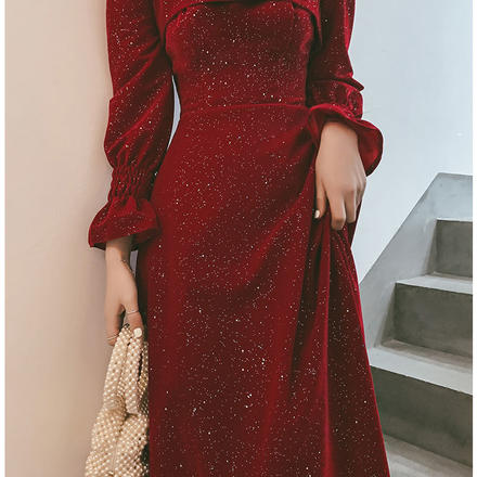 秋冬新款小礼服裙长款优雅气质方领酒红色连衣裙收腰显瘦平时可穿